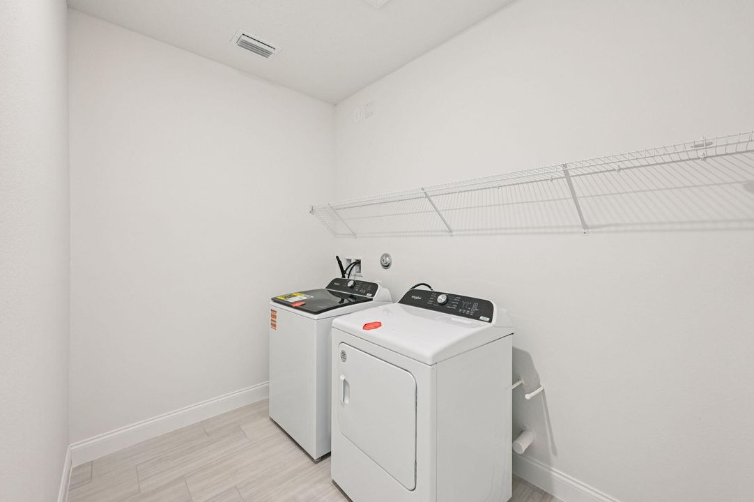 For Sale: $479,840 (3 beds, 2 baths, 2181 Square Feet)