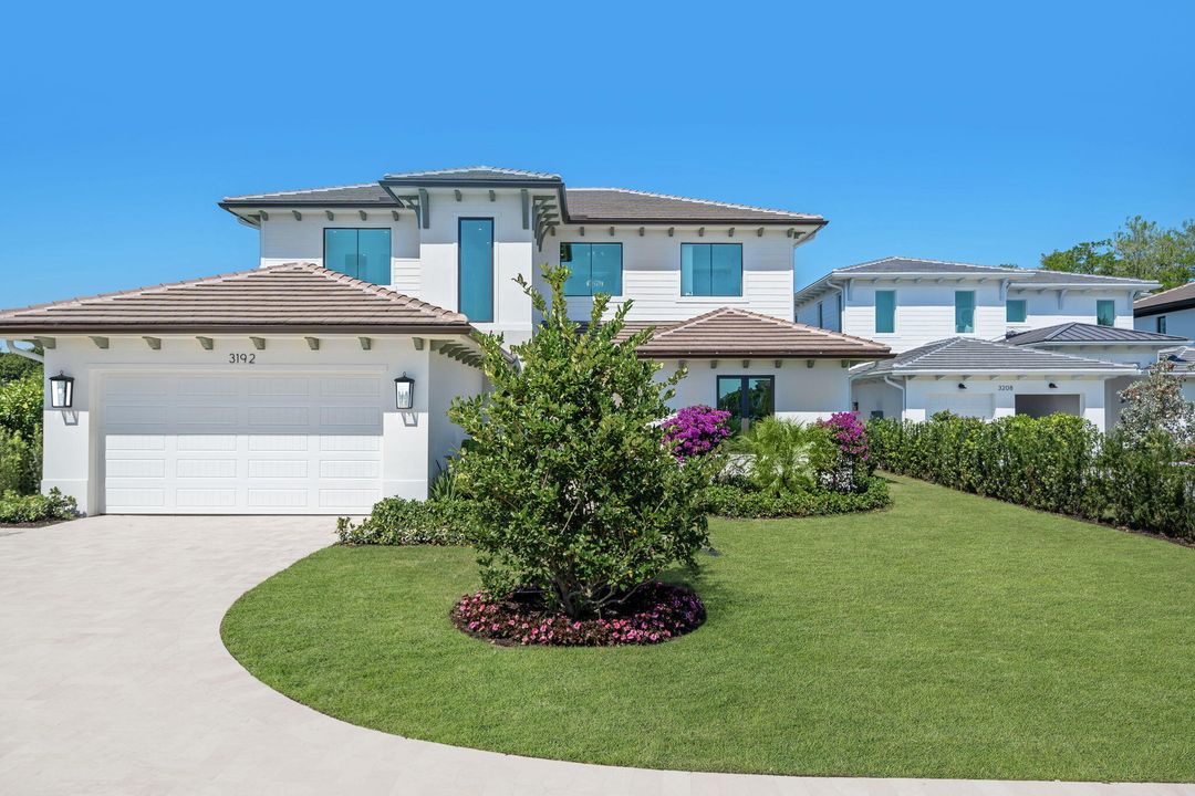 For Rent: $50,000 (5 beds, 4 baths, 4685 Square Feet)