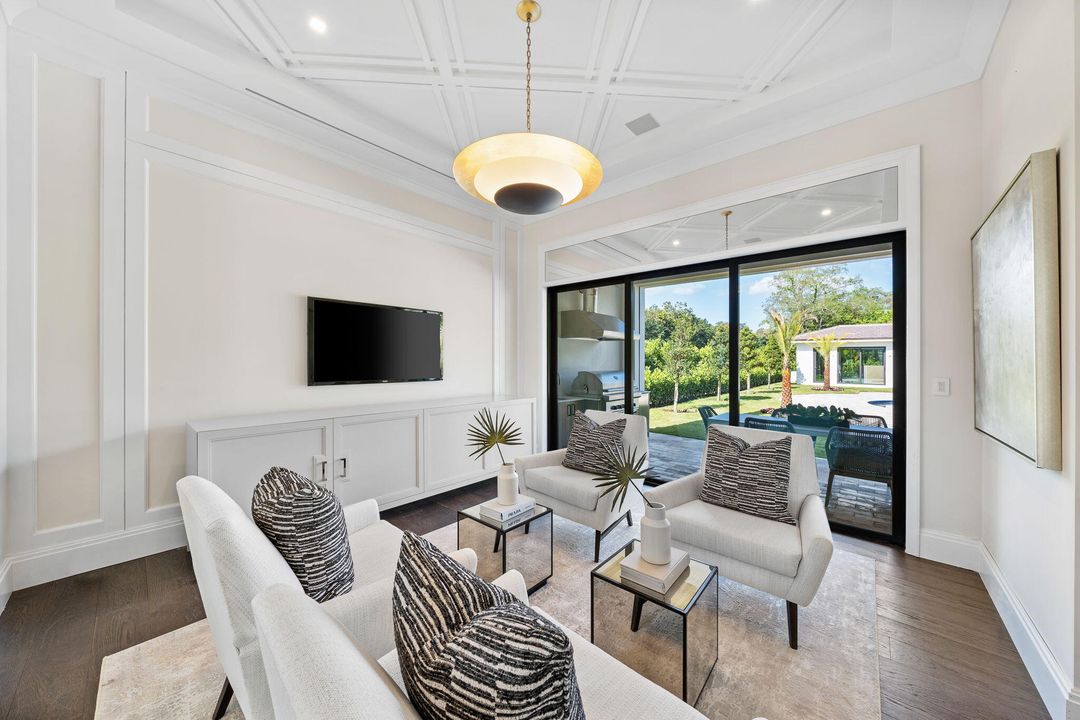 For Rent: $50,000 (5 beds, 4 baths, 4685 Square Feet)