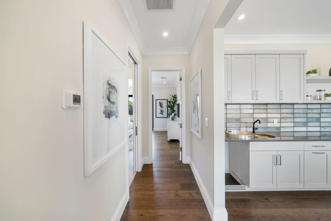 For Rent: $50,000 (5 beds, 4 baths, 4685 Square Feet)