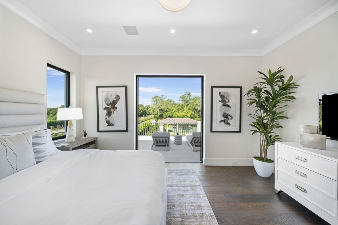 For Rent: $50,000 (5 beds, 4 baths, 4685 Square Feet)