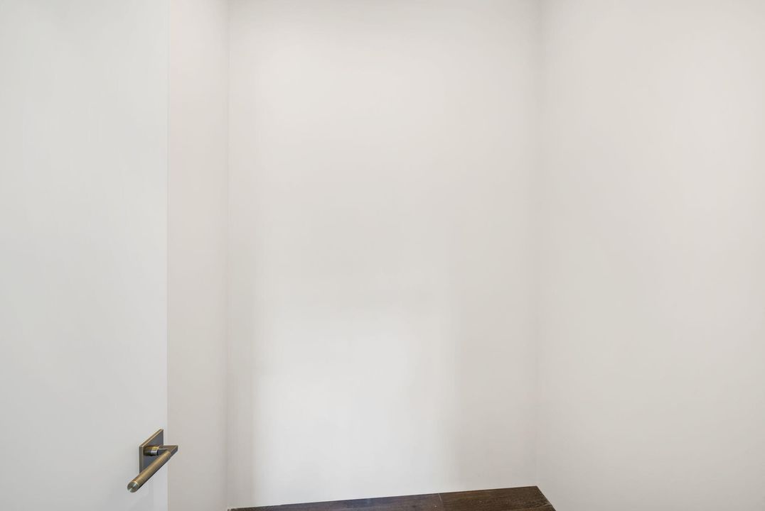 For Rent: $50,000 (5 beds, 4 baths, 4685 Square Feet)