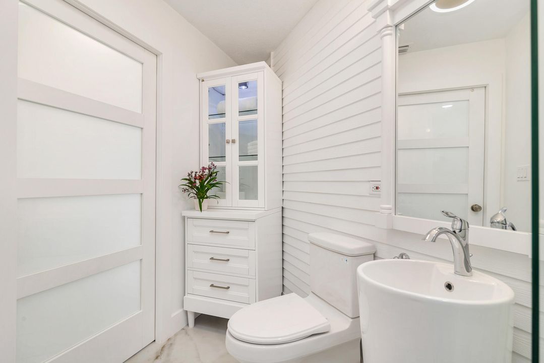 Activo con contrato: $299,999 (2 camas, 2 baños, 717 Pies cuadrados)