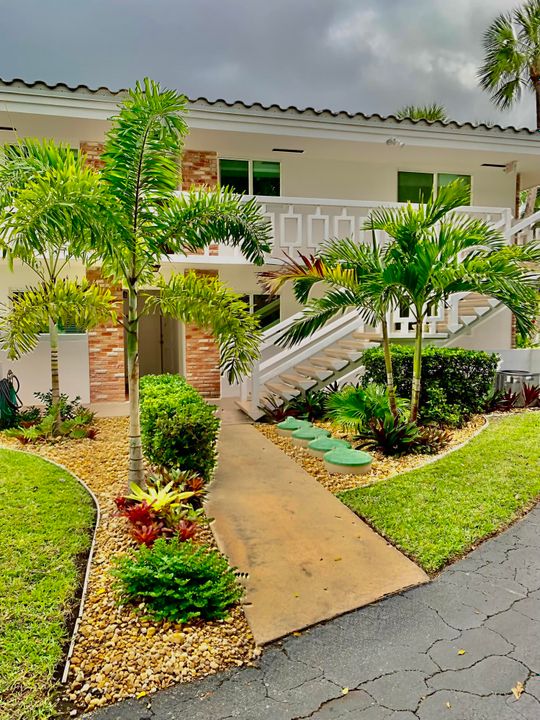 Activo con contrato: $299,999 (2 camas, 2 baños, 717 Pies cuadrados)