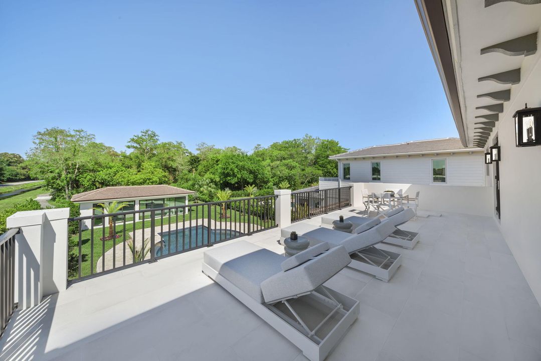 For Rent: $50,000 (5 beds, 4 baths, 4685 Square Feet)