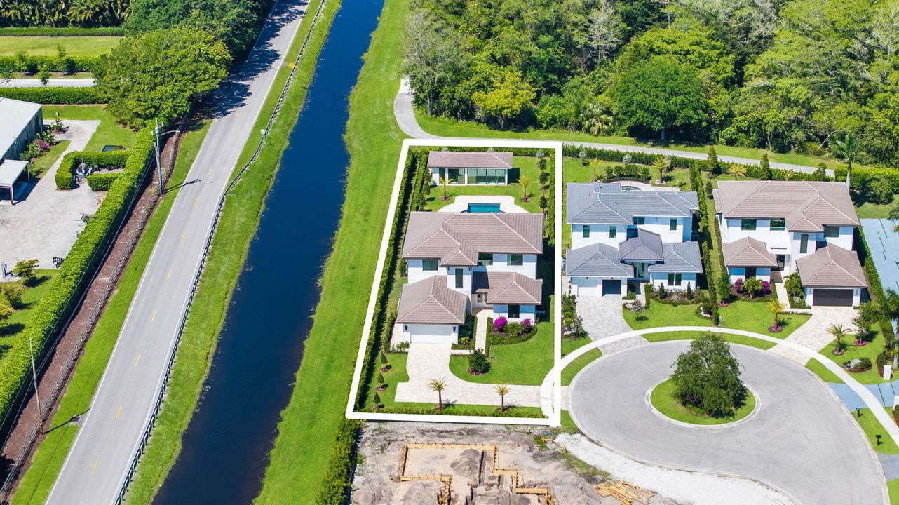 For Rent: $50,000 (5 beds, 4 baths, 4685 Square Feet)