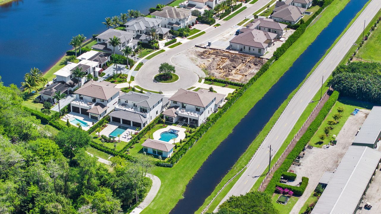 For Rent: $50,000 (5 beds, 4 baths, 4685 Square Feet)