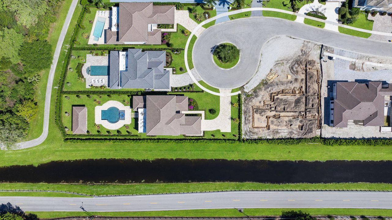 For Rent: $50,000 (5 beds, 4 baths, 4685 Square Feet)