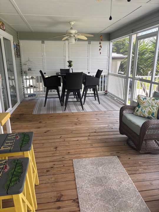 For Sale: $94,900 (2 beds, 2 baths, 1352 Square Feet)