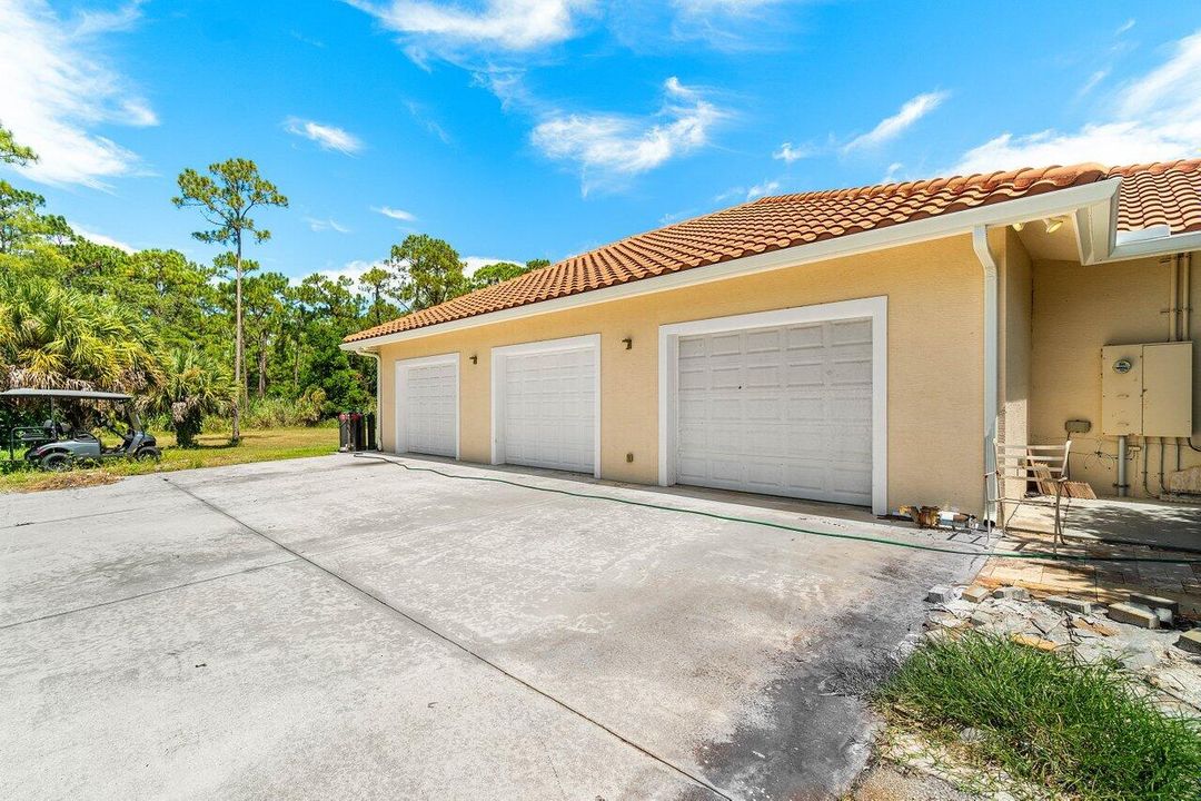 For Sale: $1,525,000 (4 beds, 3 baths, 3730 Square Feet)