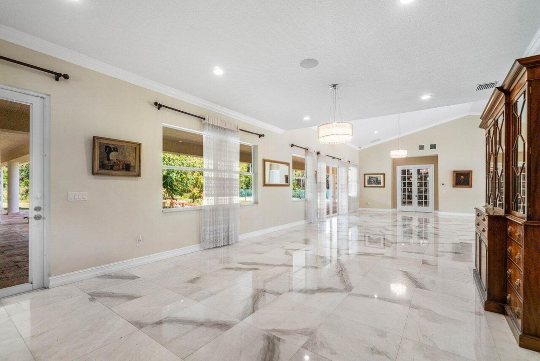 For Sale: $1,525,000 (4 beds, 3 baths, 3730 Square Feet)