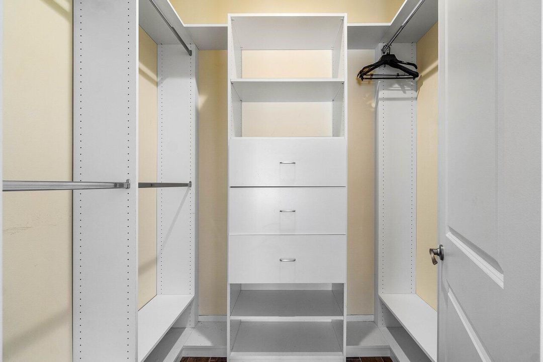 For Sale: $1,525,000 (4 beds, 3 baths, 3730 Square Feet)