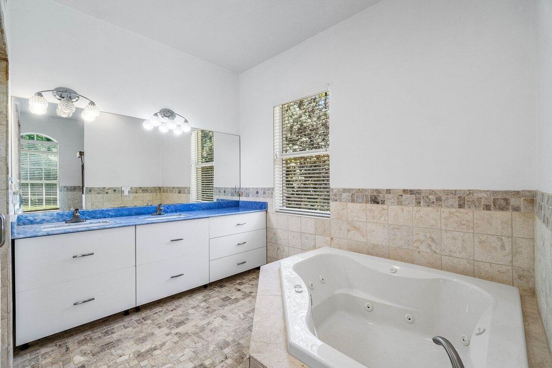 For Sale: $1,525,000 (4 beds, 3 baths, 3730 Square Feet)