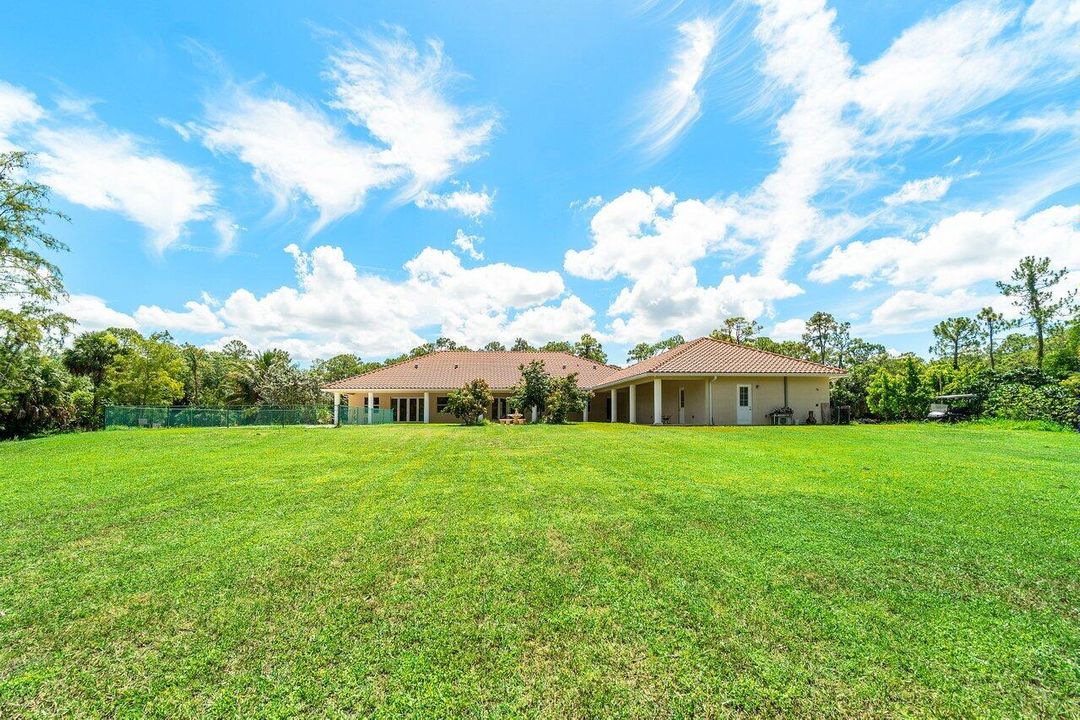 For Sale: $1,525,000 (4 beds, 3 baths, 3730 Square Feet)