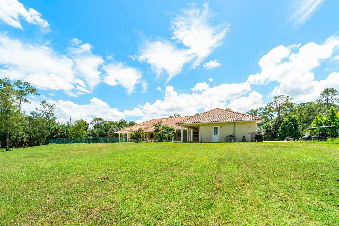 For Sale: $1,525,000 (4 beds, 3 baths, 3730 Square Feet)