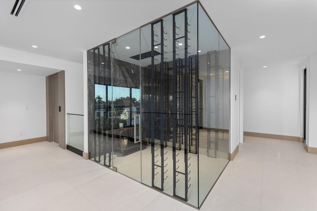 待售: $11,995,000 (5 贝兹, 7 浴室, 7898 平方英尺)