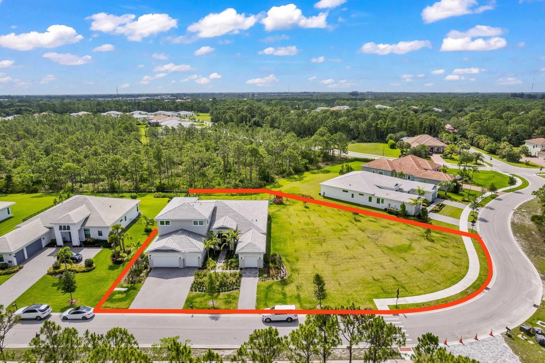 For Sale: $1,997,500 (5 beds, 5 baths, 5093 Square Feet)