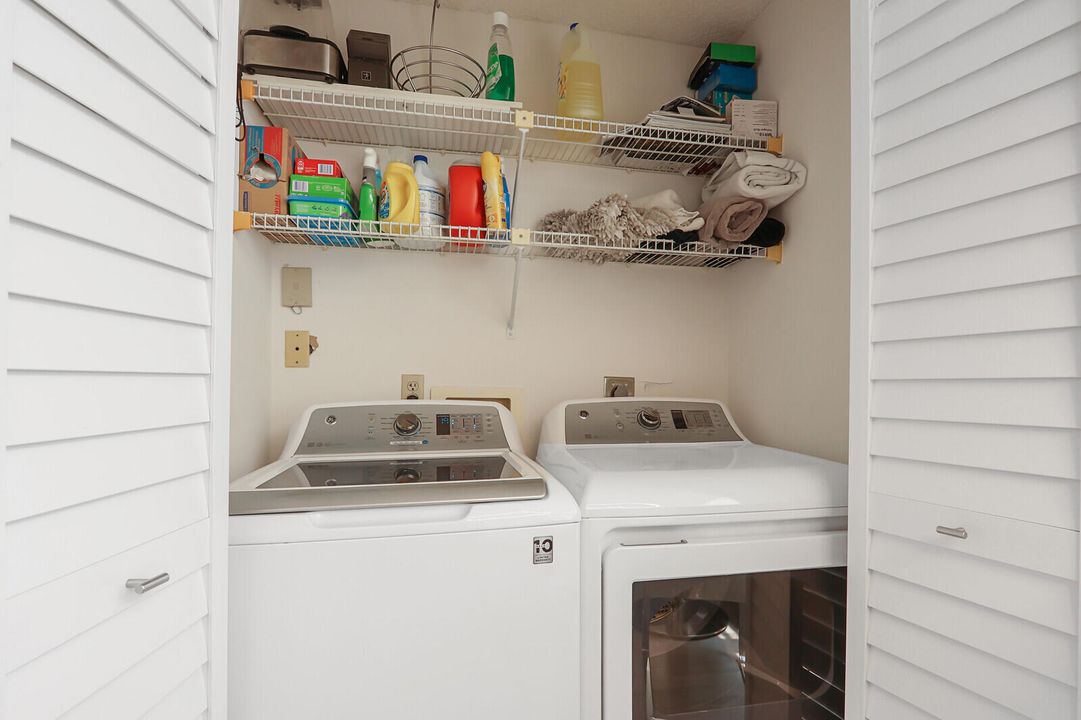 Active With Contract: $6,500 (2 beds, 2 baths, 1451 Square Feet)