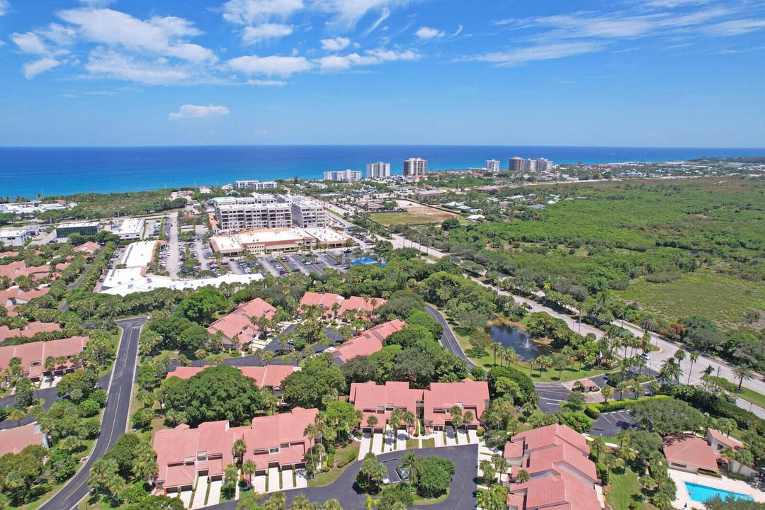 Active With Contract: $6,500 (2 beds, 2 baths, 1451 Square Feet)