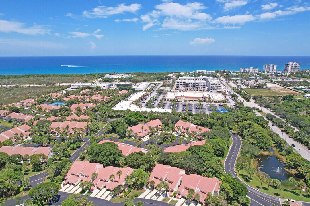 Active With Contract: $6,500 (2 beds, 2 baths, 1451 Square Feet)