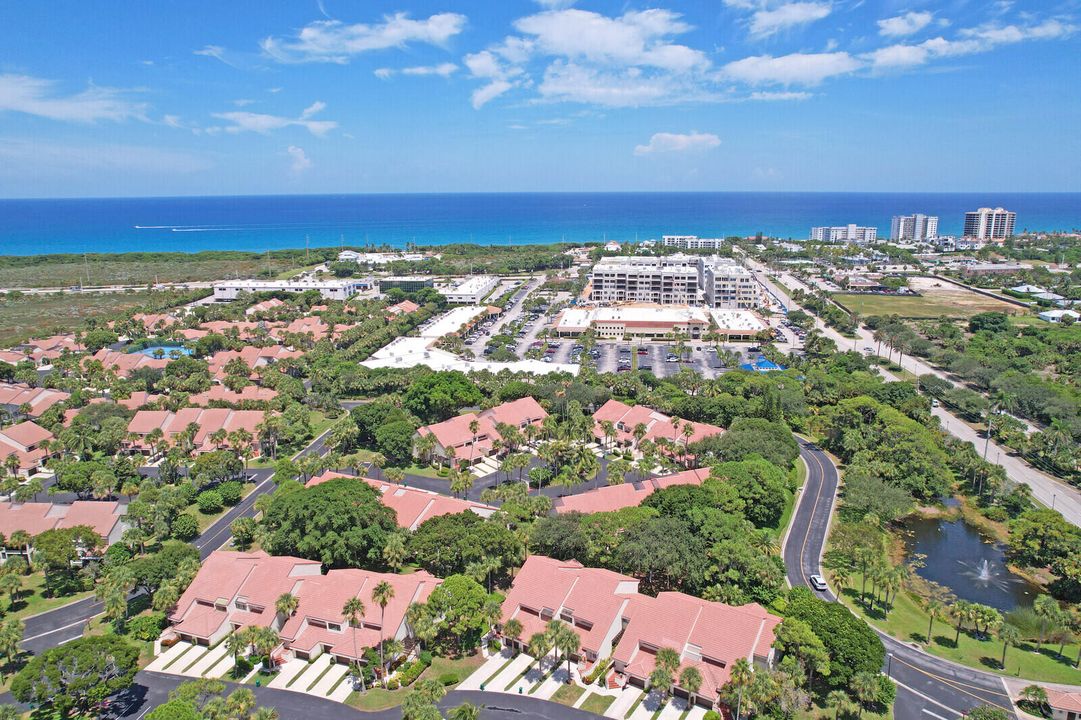 Active With Contract: $6,500 (2 beds, 2 baths, 1451 Square Feet)