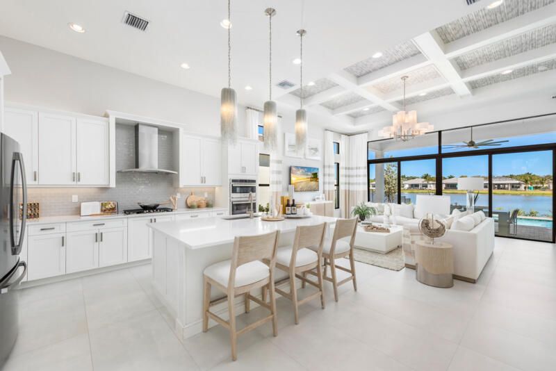 Под контрактом: $1,749,900 (4 спален, 3 ванн, 2448 Квадратных фут)