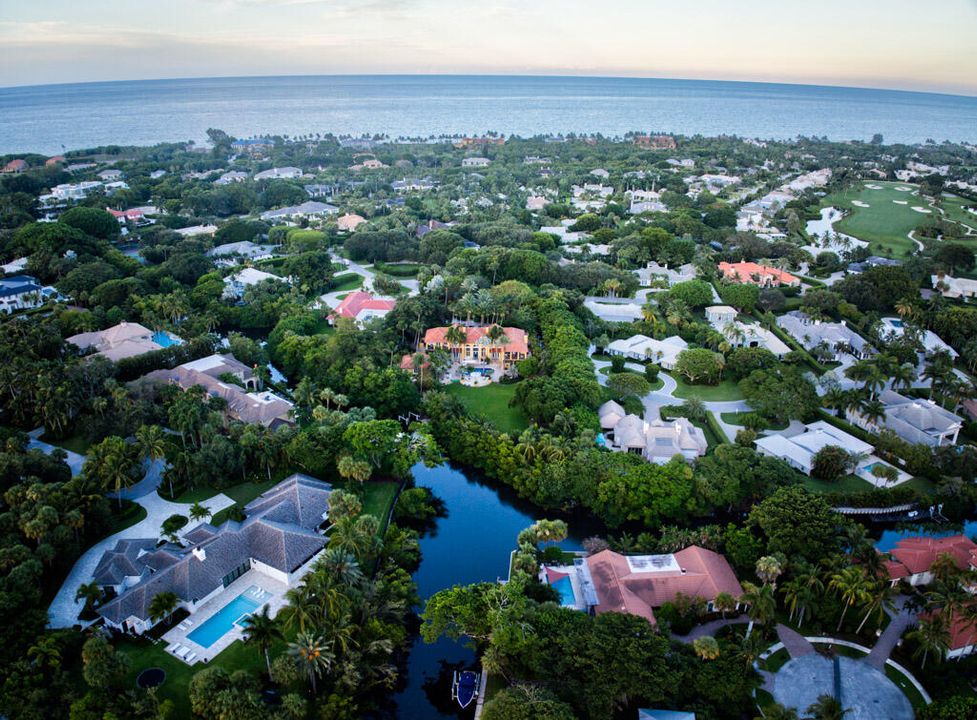 На продажу: $10,900,000 (6 спален, 6 ванн, 7728 Квадратных фут)