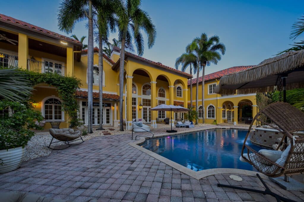 На продажу: $10,900,000 (6 спален, 6 ванн, 7728 Квадратных фут)