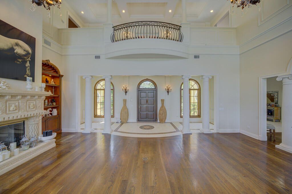 На продажу: $10,900,000 (6 спален, 6 ванн, 7728 Квадратных фут)