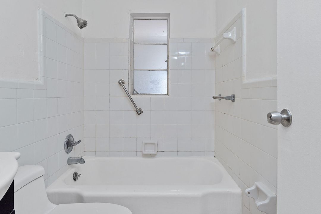 На продажу: $599,000 (0 спален, 0 ванн, 1635 Квадратных фут)