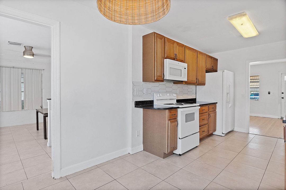 На продажу: $599,000 (0 спален, 0 ванн, 1635 Квадратных фут)