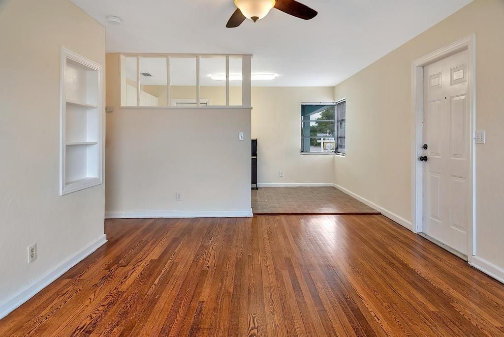 На продажу: $599,000 (0 спален, 0 ванн, 1635 Квадратных фут)