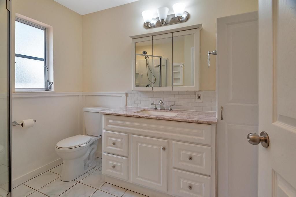 На продажу: $599,000 (0 спален, 0 ванн, 1635 Квадратных фут)