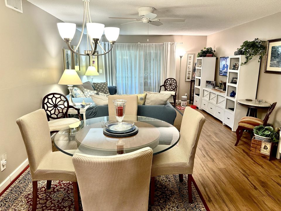 For Sale: $242,000 (2 beds, 2 baths, 1248 Square Feet)