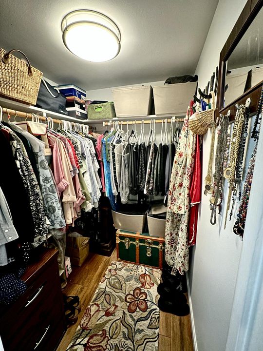 For Sale: $242,000 (2 beds, 2 baths, 1248 Square Feet)