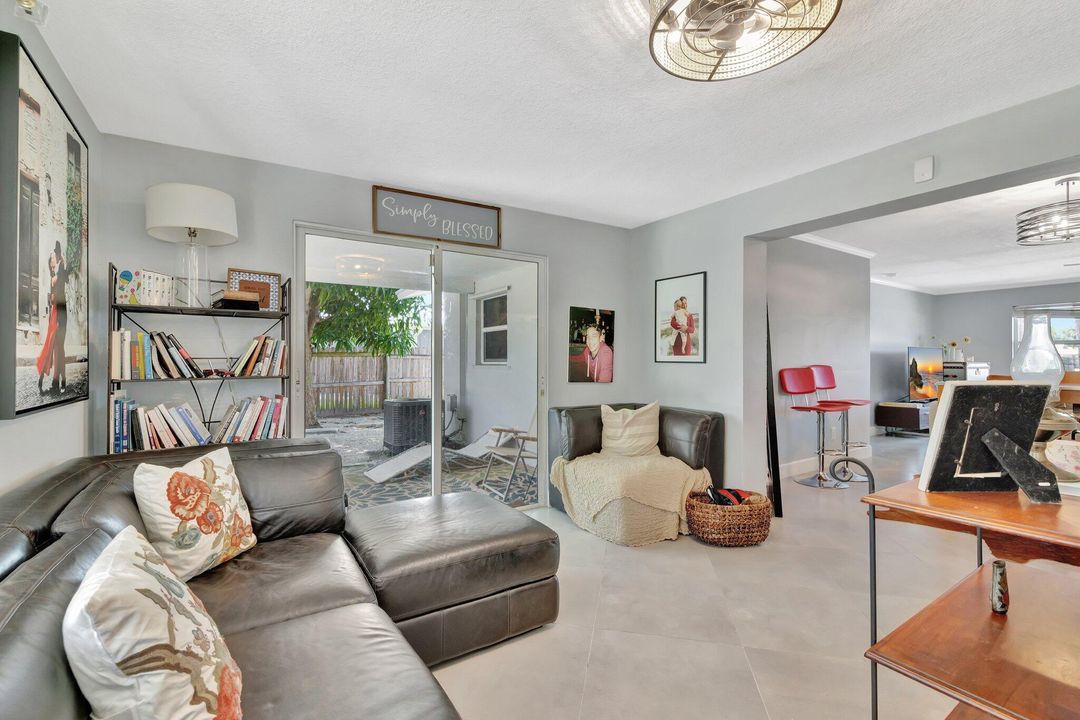 For Rent: $3,300 (3 beds, 2 baths, 1488 Square Feet)