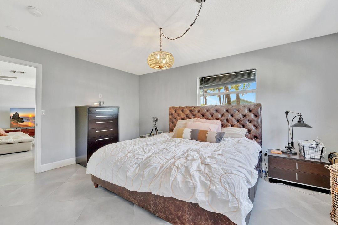 For Rent: $3,300 (3 beds, 2 baths, 1488 Square Feet)