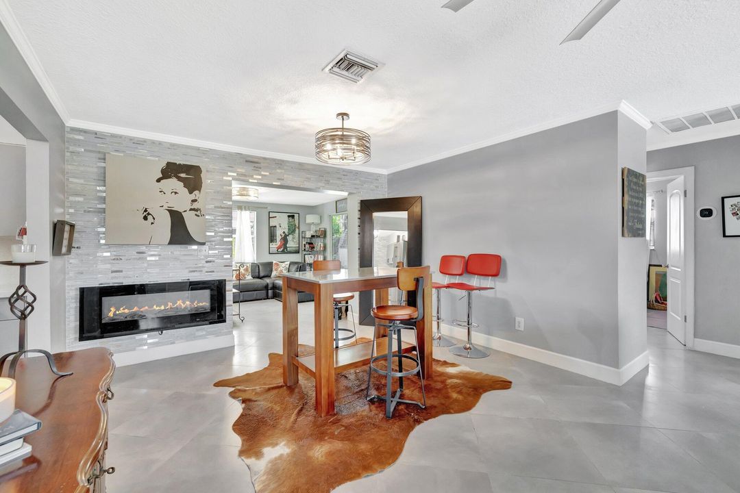 For Rent: $3,300 (3 beds, 2 baths, 1488 Square Feet)