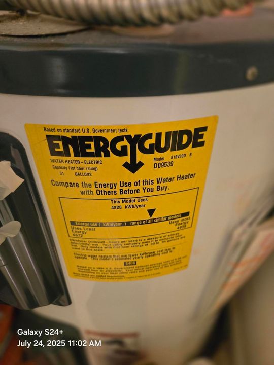 For Sale: $102,500 (1 beds, 2 baths, 925 Square Feet)