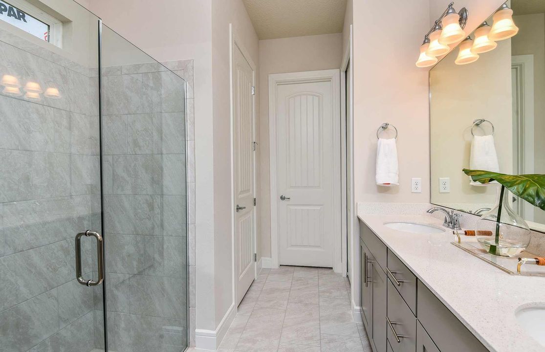 На продажу: $957,620 (5 спален, 4 ванн, 2894 Квадратных фут)