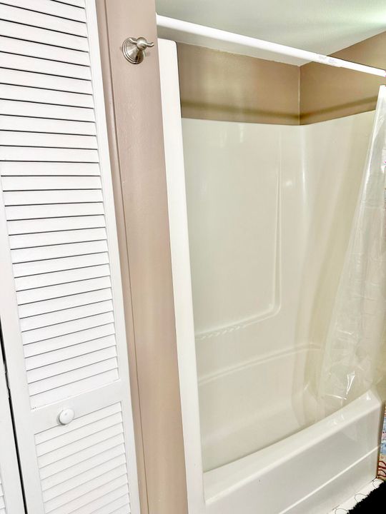 For Sale: $242,000 (2 beds, 2 baths, 1248 Square Feet)