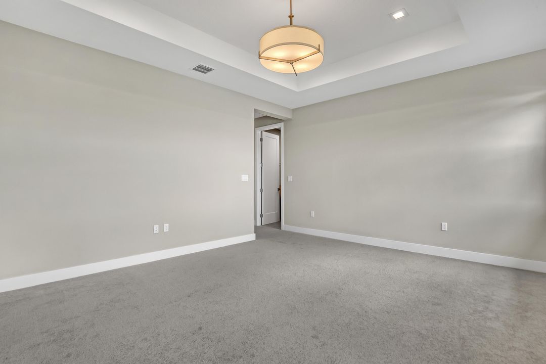 Active With Contract: $5,649 (5 beds, 5 baths, 3656 Square Feet)