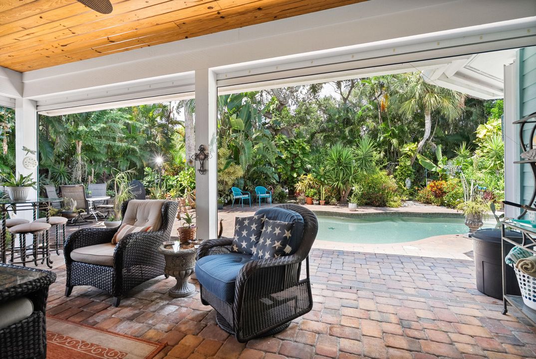 待售: $1,295,000 (4 贝兹, 3 浴室, 2729 平方英尺)