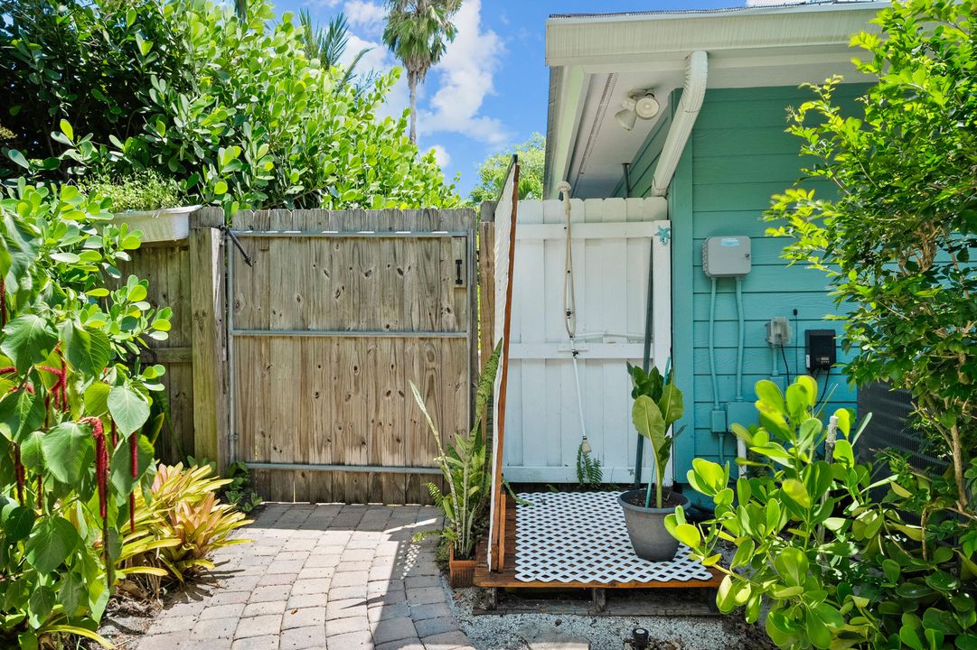 待售: $1,295,000 (4 贝兹, 3 浴室, 2729 平方英尺)