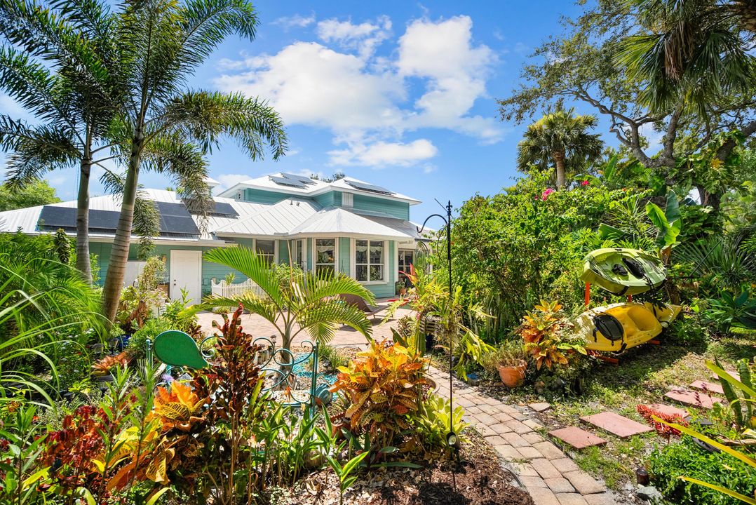 待售: $1,295,000 (4 贝兹, 3 浴室, 2729 平方英尺)