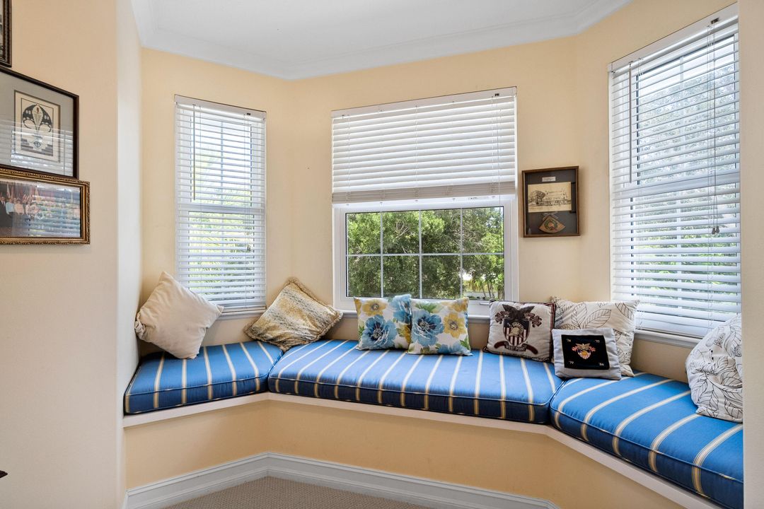 待售: $1,295,000 (4 贝兹, 3 浴室, 2729 平方英尺)