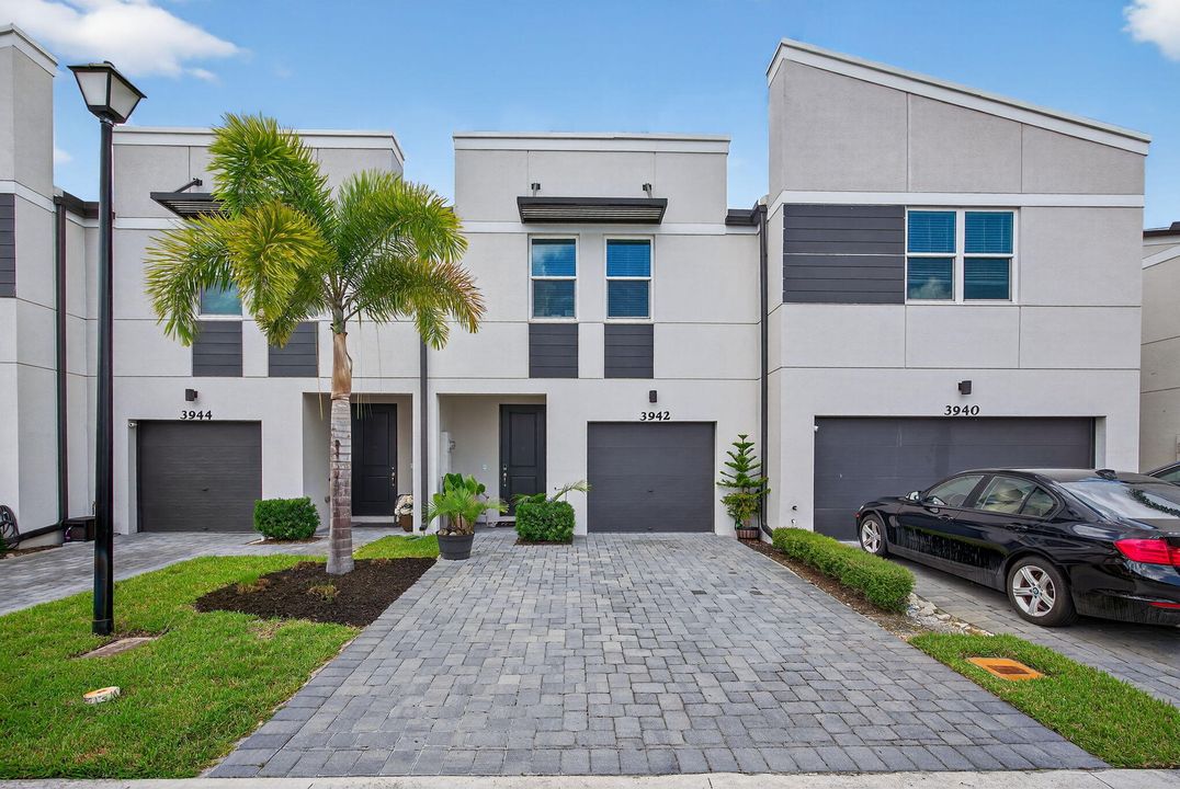 待售: $359,999 (3 贝兹, 2 浴室, 1475 平方英尺)