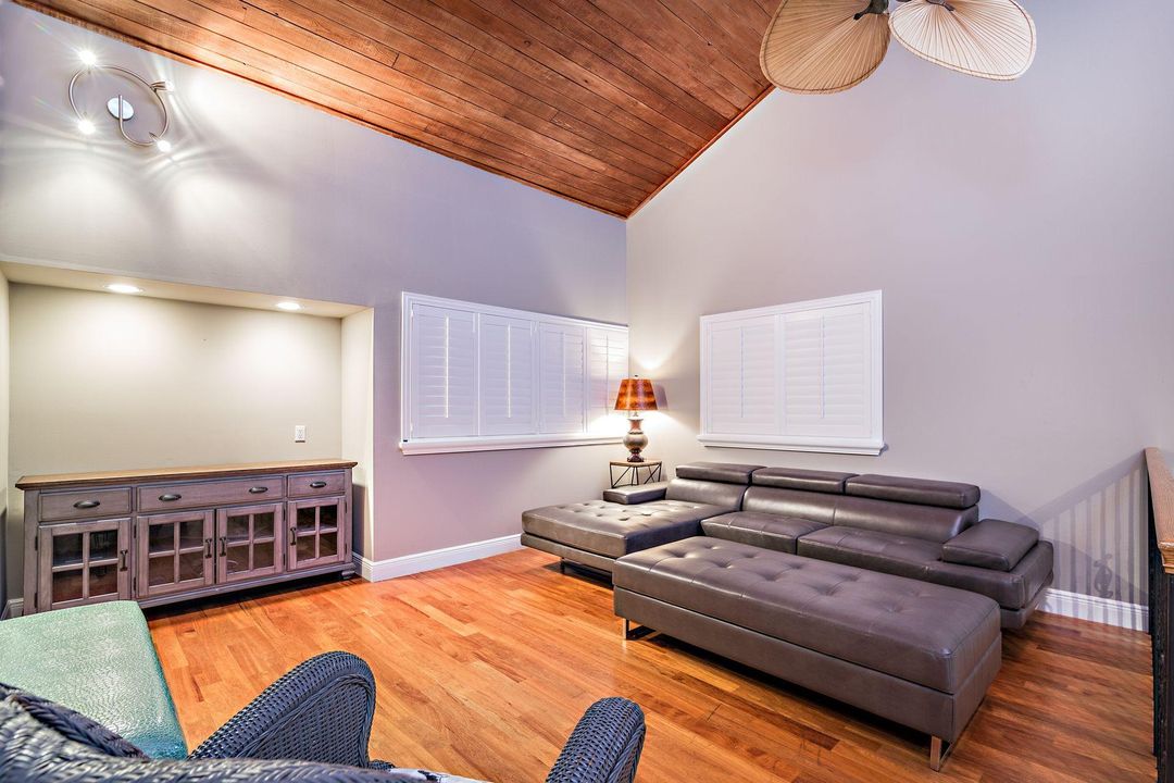 For Rent: $13,000 (3 beds, 3 baths, 2170 Square Feet)