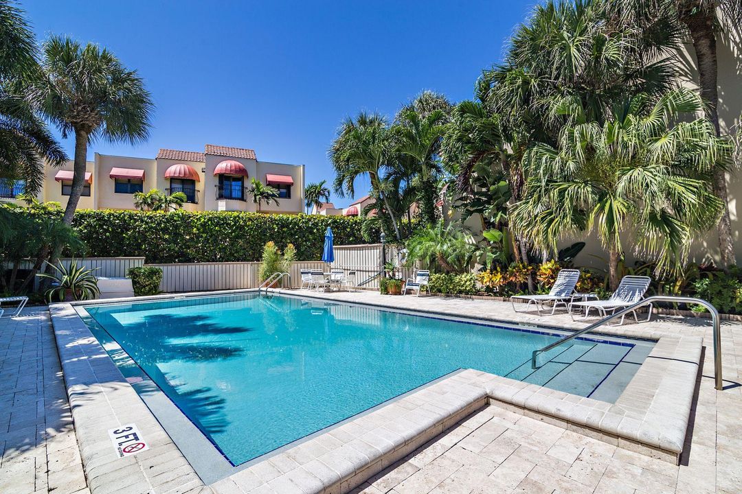 For Rent: $13,000 (3 beds, 3 baths, 2170 Square Feet)