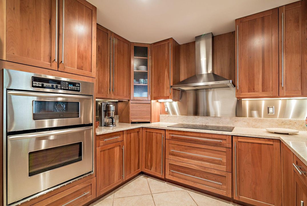 For Rent: $13,000 (3 beds, 3 baths, 2170 Square Feet)